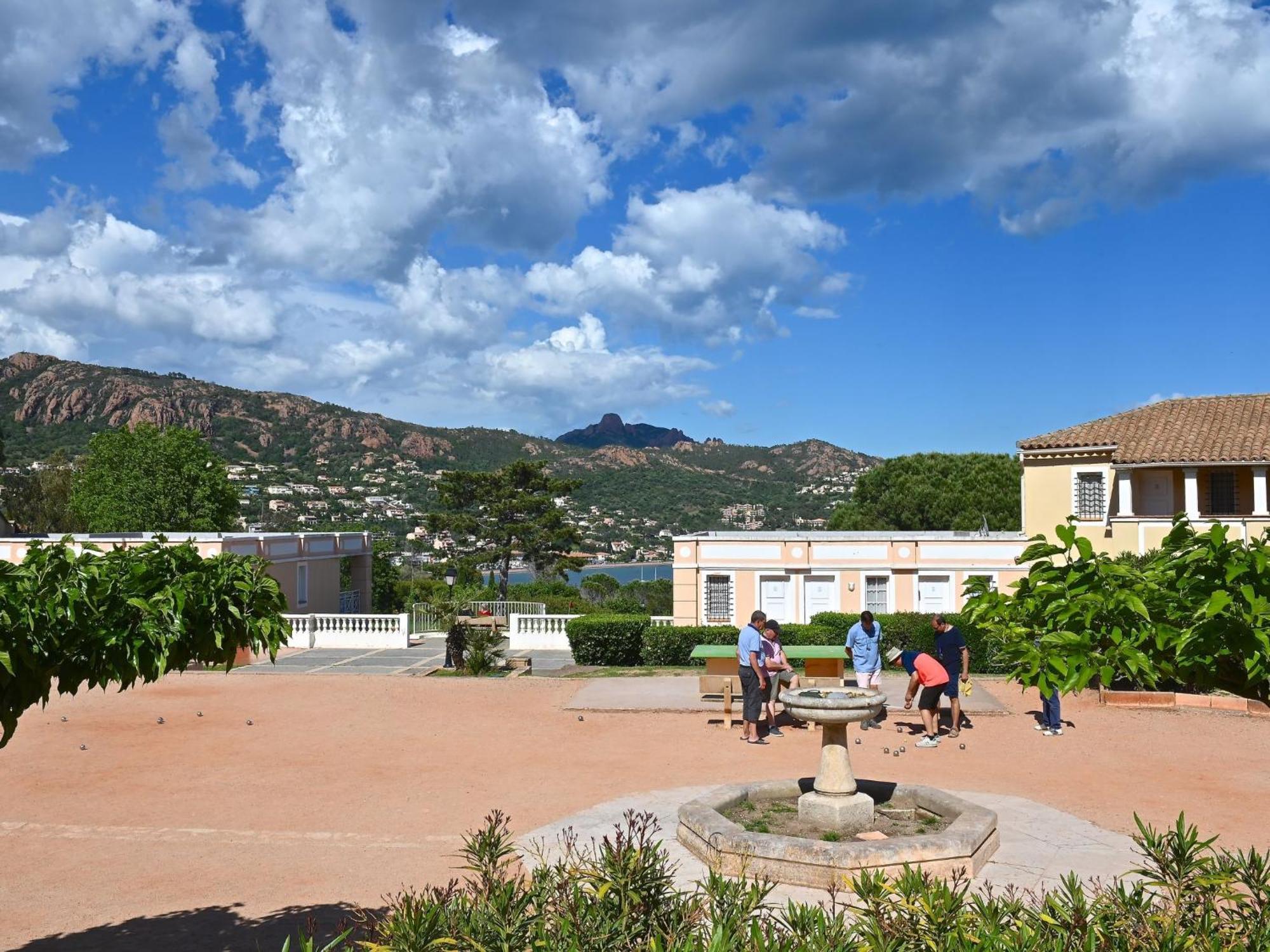 Apartment Village Cap Esterel - L'Esquinade-32 By Interhome Saint-Raphaël Eksteriør bilde